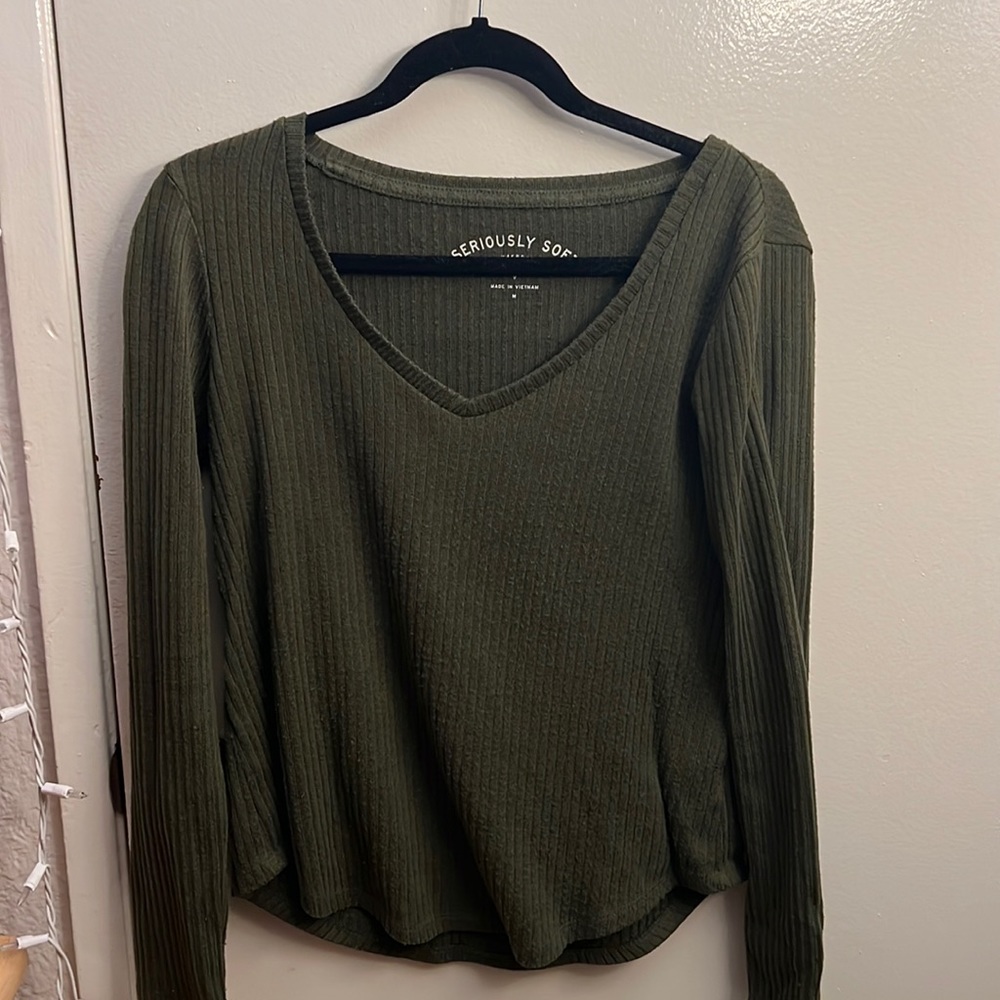 Brand: Aeropostale, Size: M, Color: Olive green